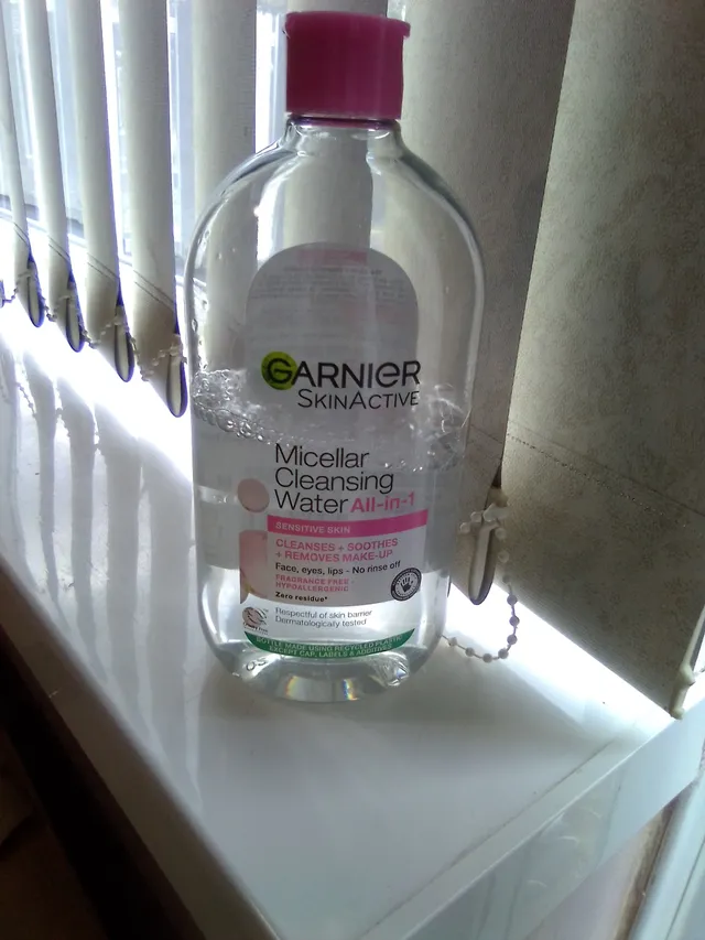 hey, for sure the garnier micellar water - this one for