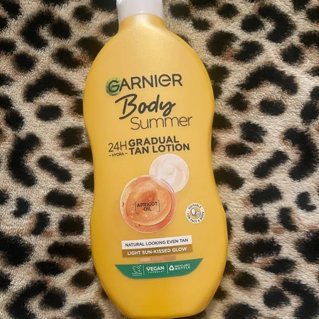 The best tan for my body is my Garnier Summer body lotion