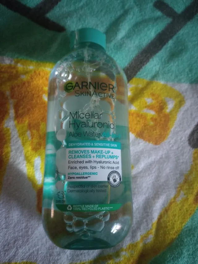 Happy Friday busy day today. I love micellar water i have a