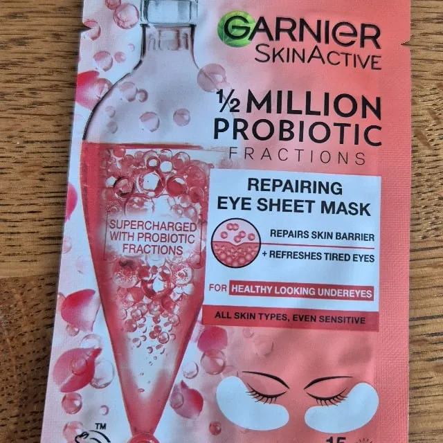 💜 Decided eariler on today to use my eye mask, as hadn't
