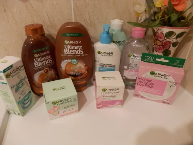 Some of my recent favourite Garnier skincare and hair care