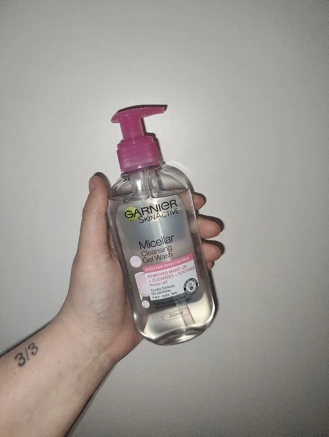 I LOVE this product! I prefer the gel over the micellar