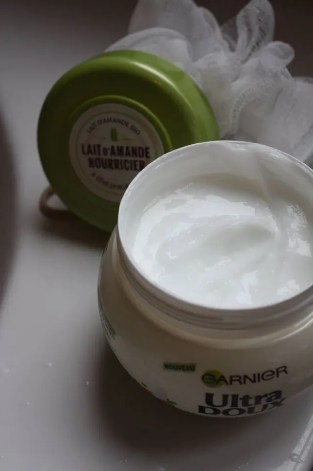 💚 Garnier Ultra Doux Almond Milk Nourishing Mask: Essential