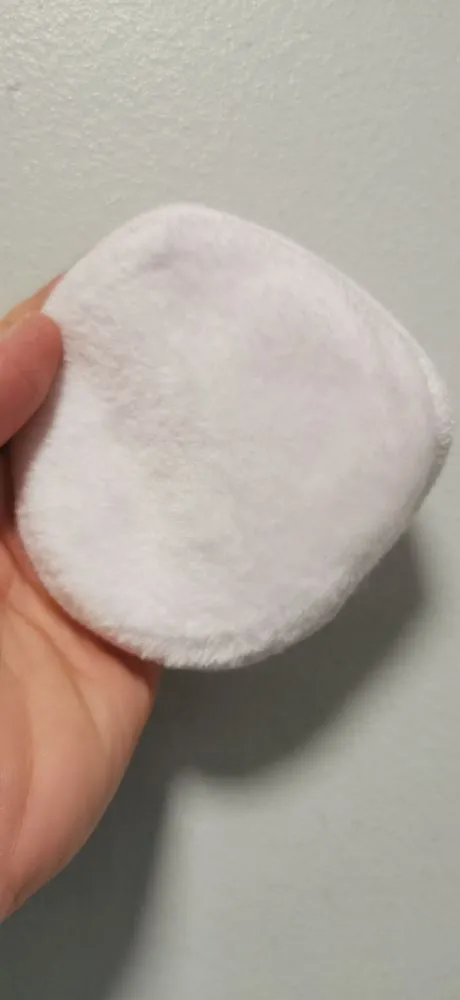 These are amazing. Soft, reusable micellar eco pads! I